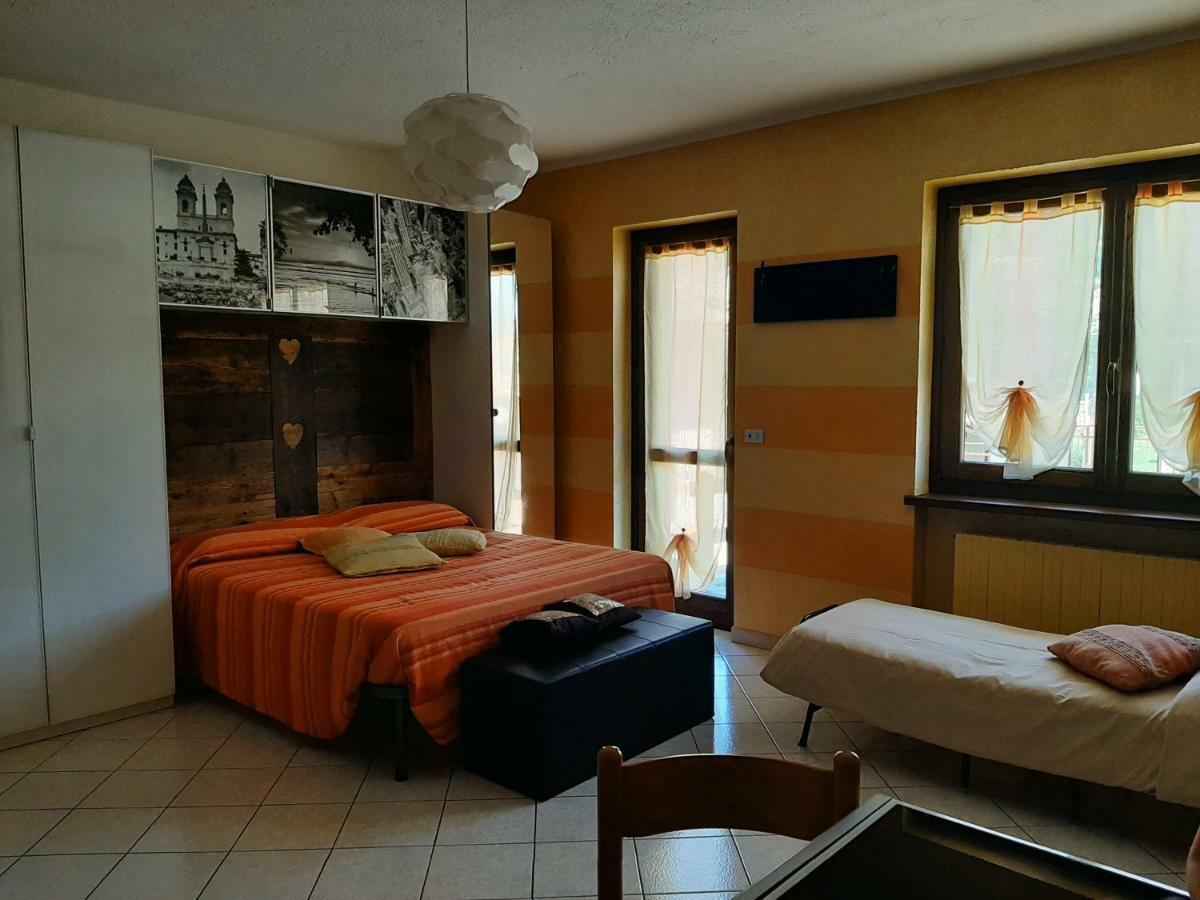 Le Chat Riant Fenis Exterior photo